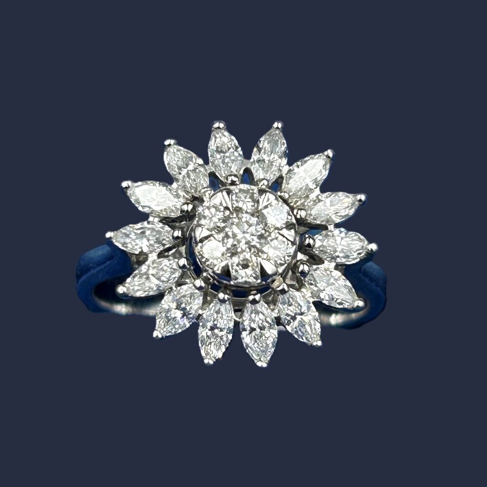 18K White Gold Round Marquise Diamond Flower Ring